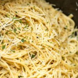Garlic Parmesan Spaghetti