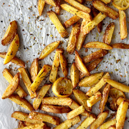 Garlic, rosemary and lemon-oven fries