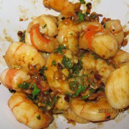 Garlic Shrimp and Scallops