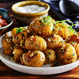 Garlic Thyme Hasselback Potatoes