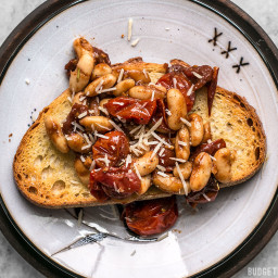 Garlic Toast with Balsamic Tomatoes and White Beans