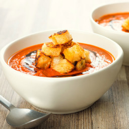 Garlicky Roasted Tomato Soup