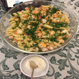 Garlicky Shrimp Pasta