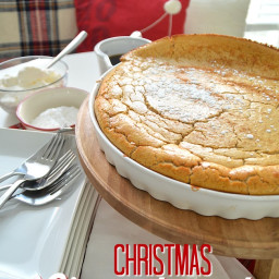 Giant Holiday Gingerbread Dutch Baby