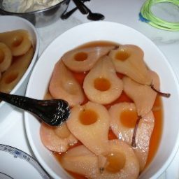 ginger-poached-pears-with-ginger-cr-4.jpg