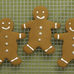gingerbread-cookies-101-1258211.jpg