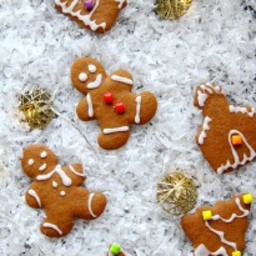 gingerbread-cutout-cookies-2317436.jpg