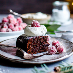 Gingerbread Snack Cake with Ginger Beer