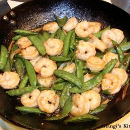 Gingered Stir-Fry Shrimps with Snow Peas