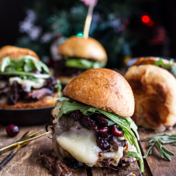gingery-steak-and-brie-sliders-with-balsamic-cranberry-sauce-1920154.jpg