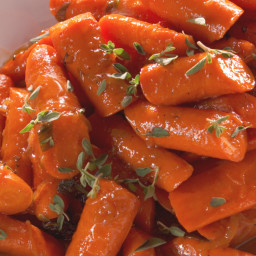 Glazed Carrots with Marjoram