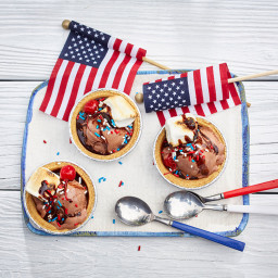 Glorious July 4th S’more Sundaes