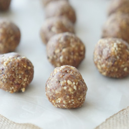 Gluten Free Energy Balls with Peanuts and Cherries!