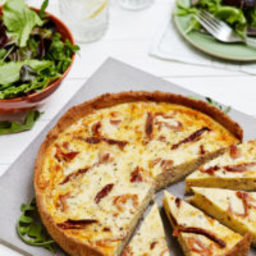 Gluten-free ham and cheese quiche with sun-dried tomatoes