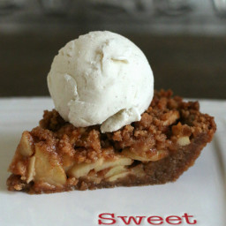 Gluten-free Snickerdoodle Streusel Apple Pie