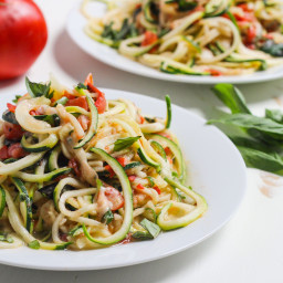 Gluten-Free Spiralized Caprese Zucchini Noodles