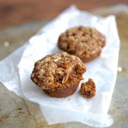 Gluten-Free Vegan Pumpkin Streusel Muffins