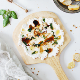 Goat Cheese And Basil Dip With Honey