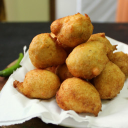 Goli Baje / Mangalore Bajji