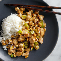 Gong Bao Chicken With Peanuts