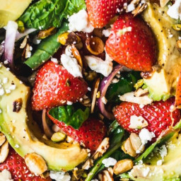 Gorgeous Strawberry Spinach Salad with Avocado
