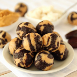 Grain-free Coconut Peanut Butter Chocolate Protein Balls