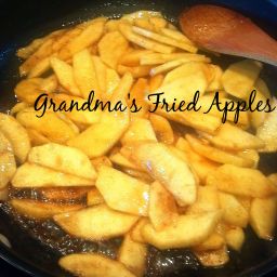 Grandma's Fried Apples {She called it applesauce!} #recipe
