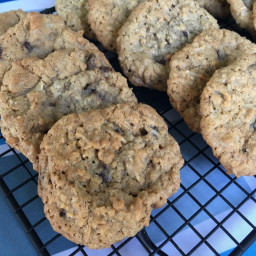 Grandma’s Oatmeal Cookies