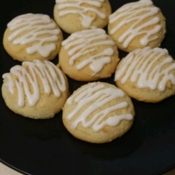 grandmas-sour-cream-cookies-62ad51.jpg