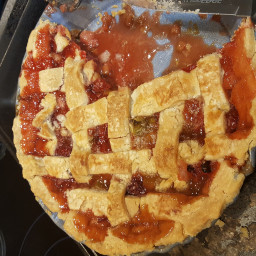 Grandma's Strawberry-Rhubarb Pie