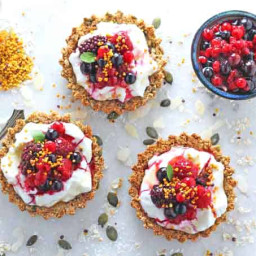 Granola Crust Breakfast Tarts with Yogurt & Berries