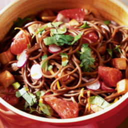 Grapefruit-Soba Noodle Salad with Spicy Peanut Sauce