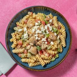 Greek-Inspired Chicken Pasta with Creamy Sauce and Feta