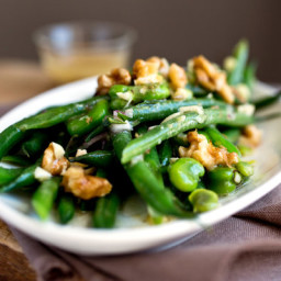 Green Bean and Fava Bean Salad With Walnuts
