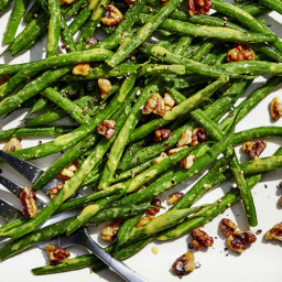 Green Beans With Miso, Mustard, and Walnuts