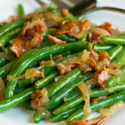 Green Beans with Smoked Bacon & Caramelized Shallots