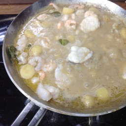 green-monkfish-and-prawn-curry-stei-4.jpg