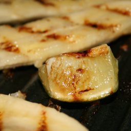 Grilled Bananas with Coconut Cream