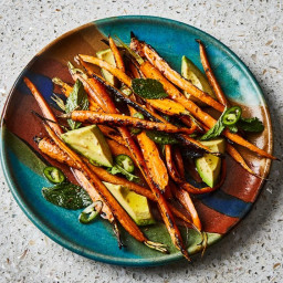 grilled-carrots-with-avocado-and-mint-2407674.jpg
