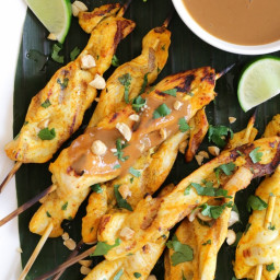 Grilled Chicken Satay with Spicy Peanut Sauce
