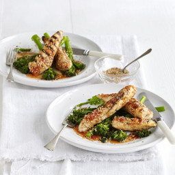Grilled chicken with chilli and sesame seeds