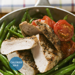 Grilled Chicken with Green Beans and Tomatoes