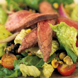 grilled-flank-steak-salad-with-roasted-corn-vinaigrette-1574993.jpg