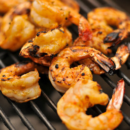 grilled-garlic-lime-shrimp-recipe-2297011.jpg
