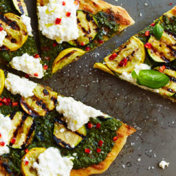 Grilled Green and White Pizza