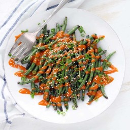 Grilled Green Beans with Gochujang Mayo
