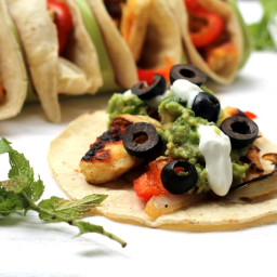 Grilled halloumi tacos with minted guacamole