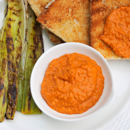 Grilled Leeks With Romesco Sauce Recipe