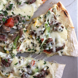 grilled-philly-cheesesteak-pizza-1861317.jpg