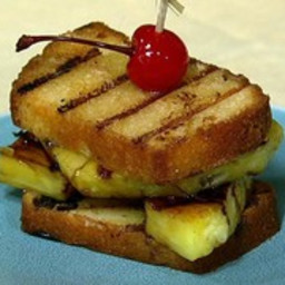 Grilled Pineapple Upside Down Sandwich